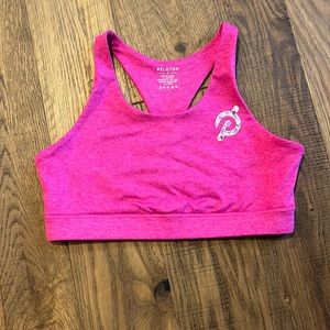 Peloton strappy sports bra